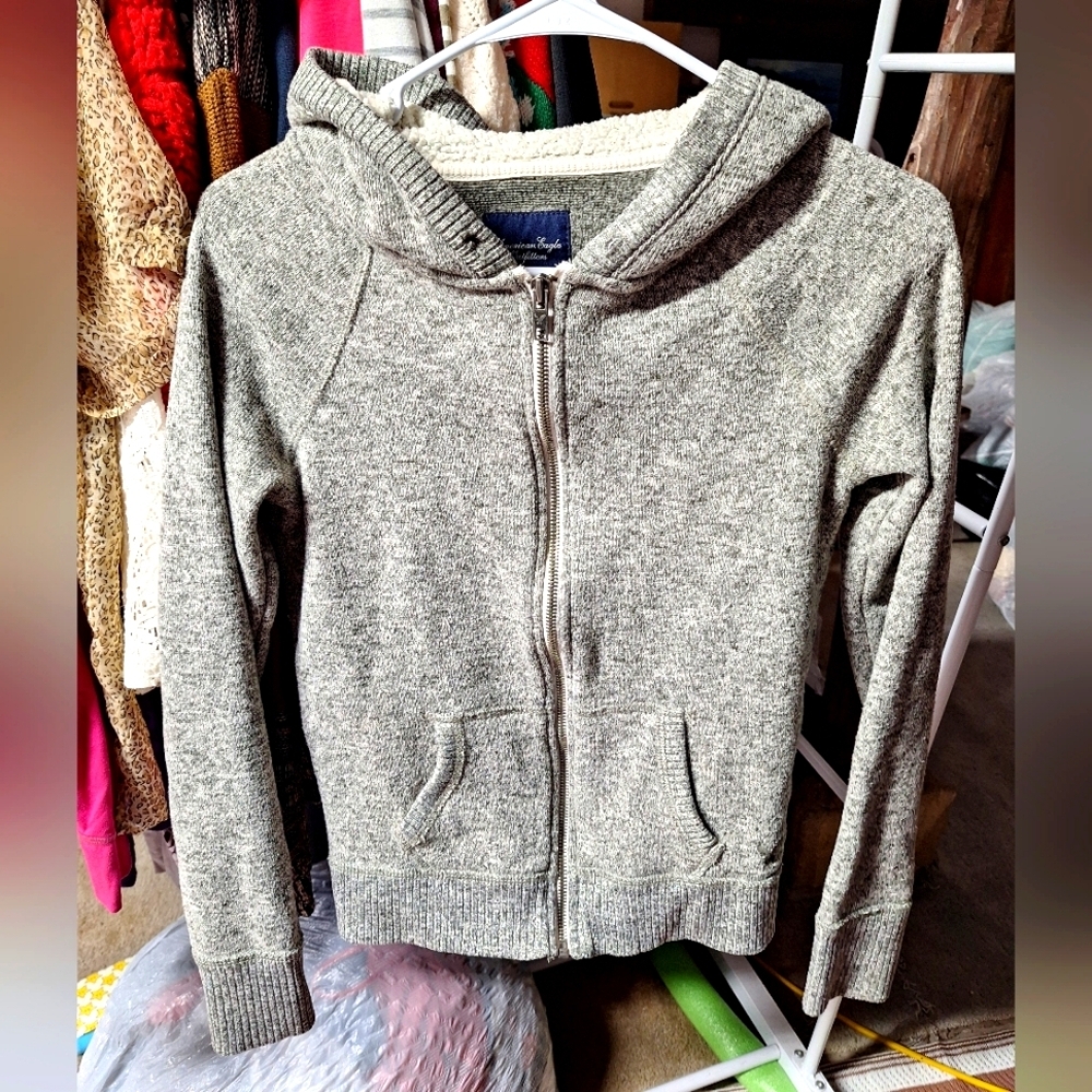 American Eagle Outfitters Gray Zip-Up Hoodie